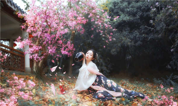 芙蓉标题：寻求拥有自己孩子的希望—关于供卵代怀公司